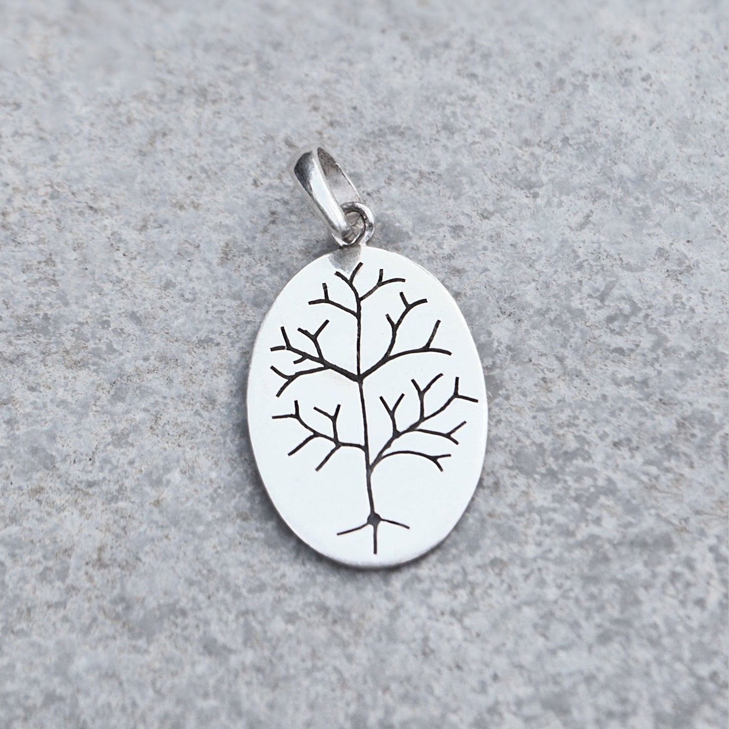 Silver Necklaces and Pendants Elefair Giftware