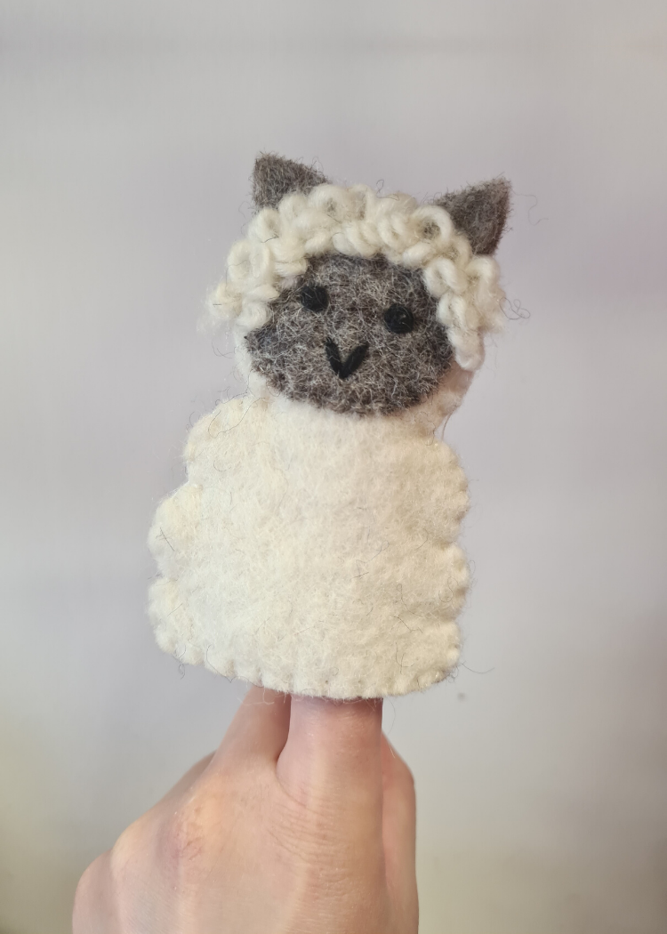 White Sheep Finger Puppet Elefair Giftware